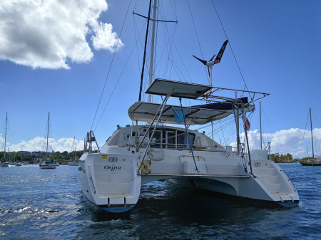 Osina catamaran anchored in the Caribbean sea